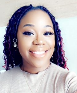 Meet Our Team – Alcanna Davis